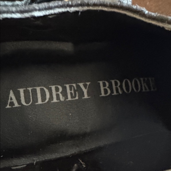 Audrey Brooke Black Heeled Boots - Picture 2 of 4